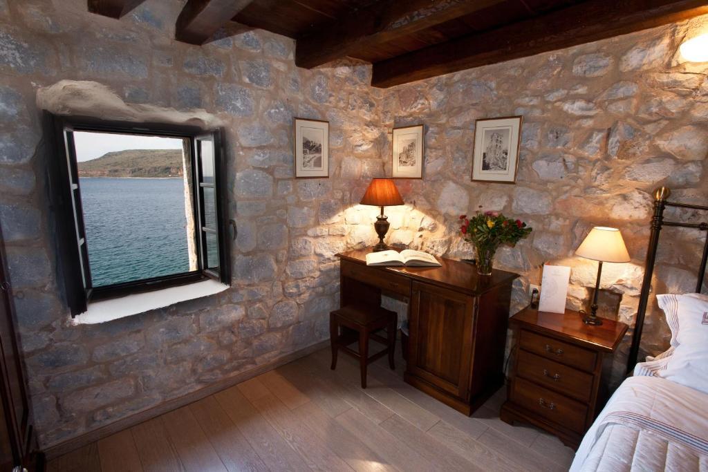 Mavromichalai Hotel Liménion Kamer foto